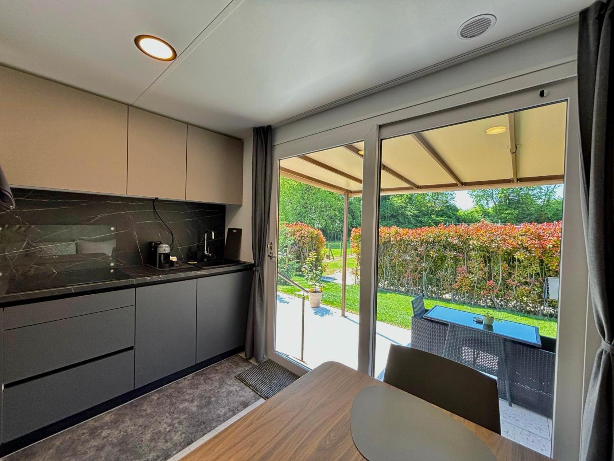 Seregner Agricamping & Homes - Adults Only 18 Monzambano Exterior foto